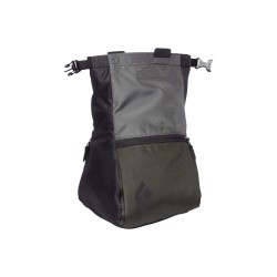 Stylisches, aus Stoffresten hergestelltes Boulder-Chalkbag mit großem Fassungsvermögen.